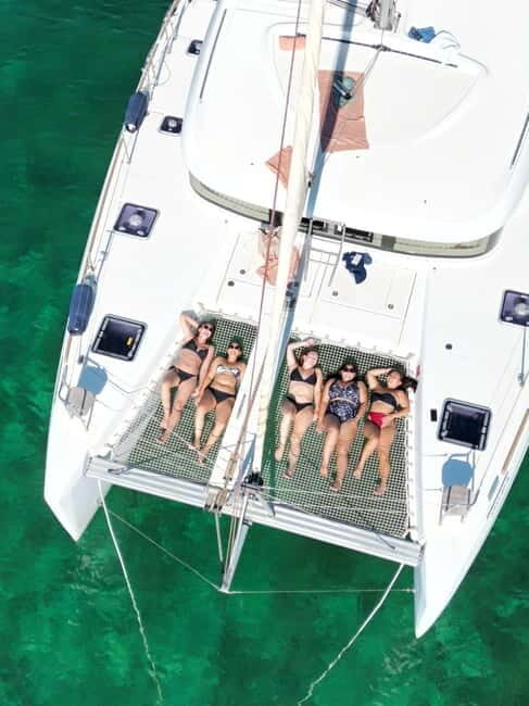 Majorca: Dinner aboard a private catamaran with snorkeling and paddle surfing - Who Will Love This Tour?
