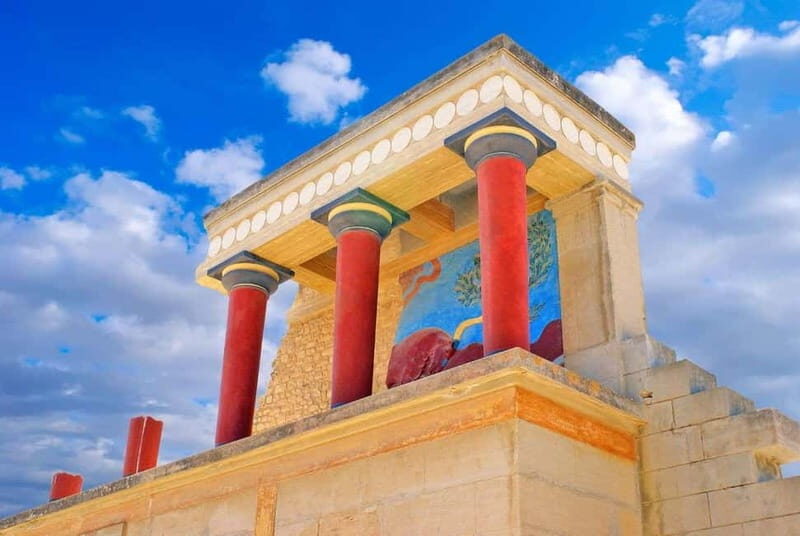 Makrigialos-Ierapetra: Knossos Palace & Heraklion City Tour - Exploring Knossos Palace: The Heart of Minoan Crete
