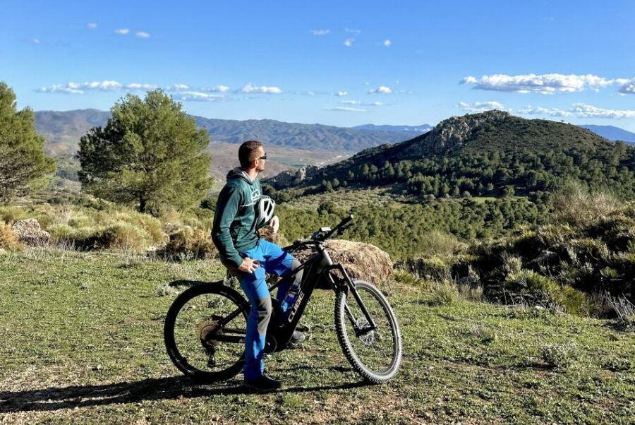 Málaga: "El Chorro" E-bike guided tour 2h (13km) - What Makes This E-bike Tour Special?