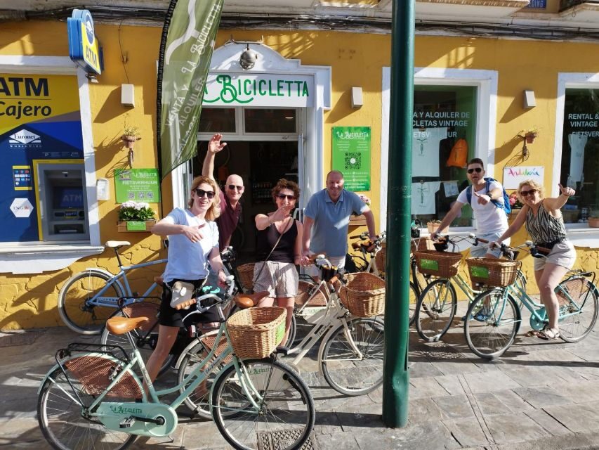 Malaga: Guided Bike Tour - The Sum Up