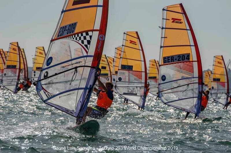 Malaga: Windsurfing lessons in Playa del Palo - The Quality of Instruction and Equipment