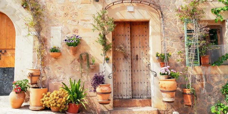 Mallorca: Valldemossa and Wine Tasting - Ultra Small group - A Walk Through Valldemossa’s Medieval Streets