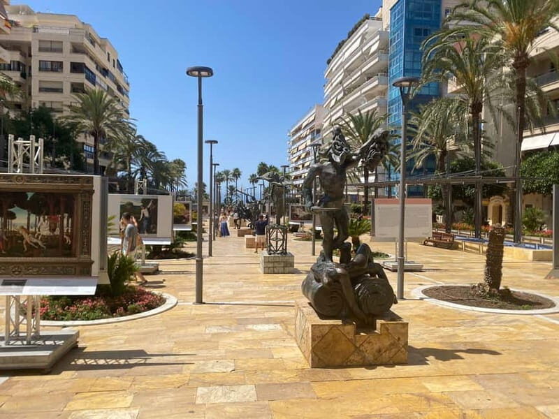 Marbella: Exclusive private premium bike tour to Puerto Banus - An In-Depth Look at the Marbella Private Bike Tour