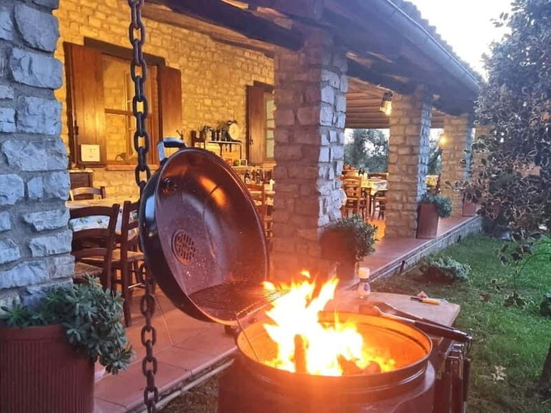 Maremma: oil and wine tasting with dinner - Exploring Local Wines and Tuscan Tapas