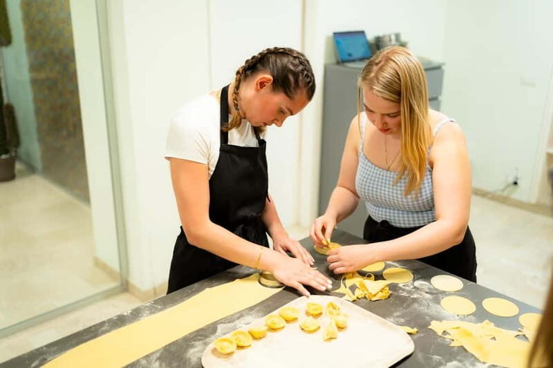 Milan: Pasta, Gnocchi and Tiramisù Cooking Class with Wine - A Closer Look at the Milan Cooking Class