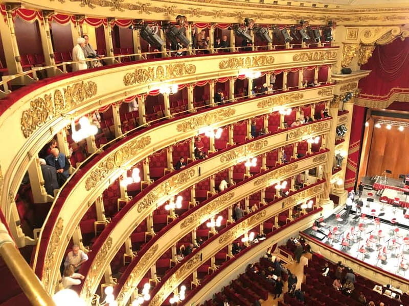 Milan: Skip-the-Line La Scala Museum Tour + Hop On Hop Off - Who Will Love This Experience?