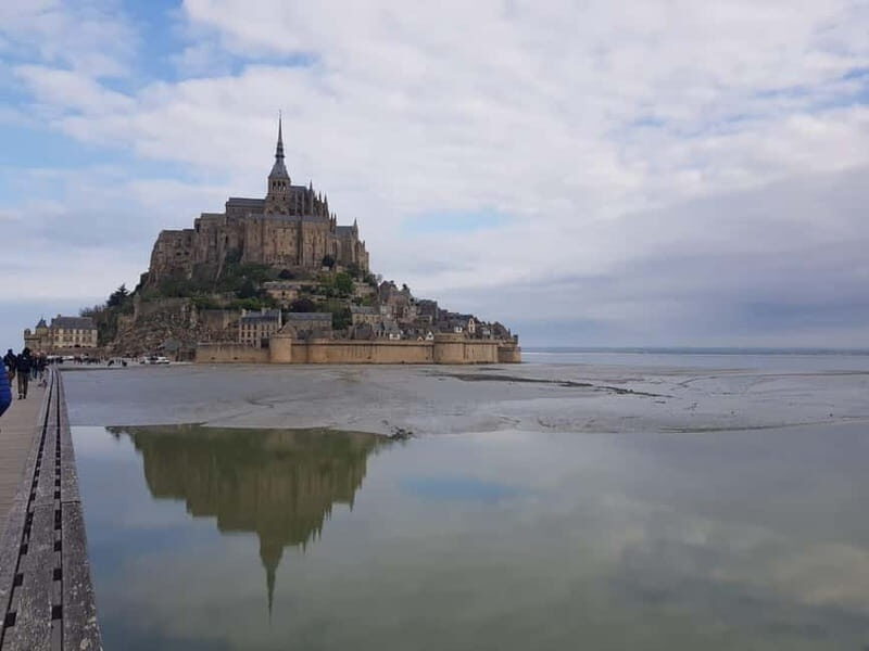 Mont Saint Michel: Village History and Legends Walking Tour - What’s Included and How It Works