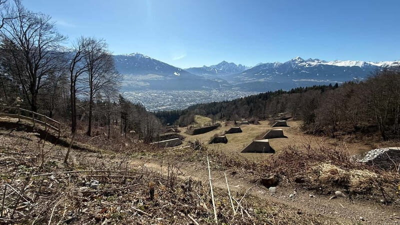 Mtb tours Innsbruck (experience the most beautiful trails in Innsbruck) - Panoramic Views and the Alpine Backdrop
