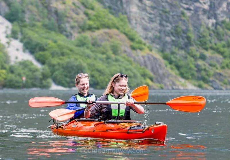 Nærøyfjord Full-Day Guided Kayaking Trip - The Itinerary and Day Structure