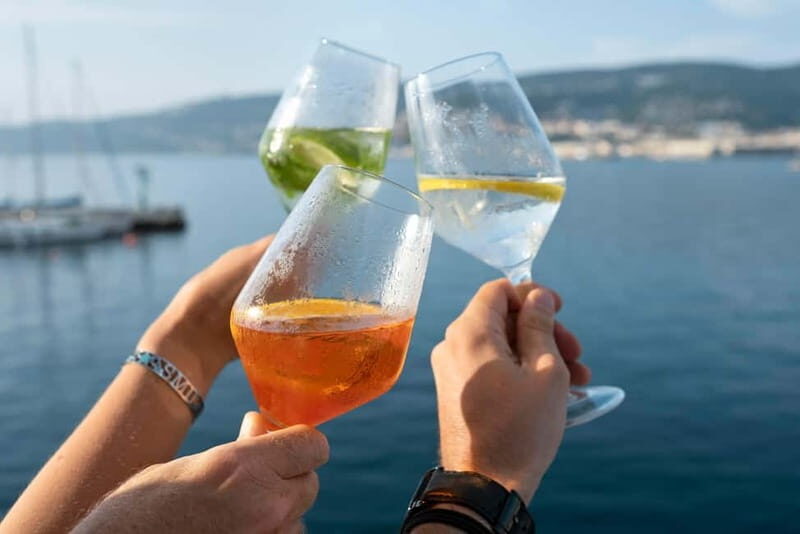 Naples Posillipo: Sunset Dinghy Tour with Aperitif and Bathing - What’s Included and What to Keep in Mind
