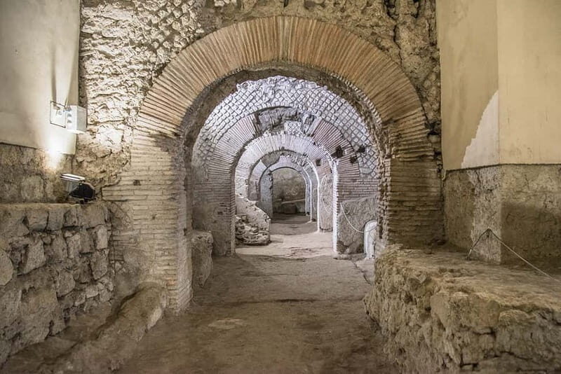 Naples: S. Lorenzo Maggiore & Neapolis Sotterrata Ticket - Visiting the Museum and Relics