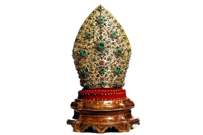 Naples: Self Tour, Treasure of San Gennaro, Vasari Sacristy - The Treasure of San Gennaro: A Sacred Jewel Box