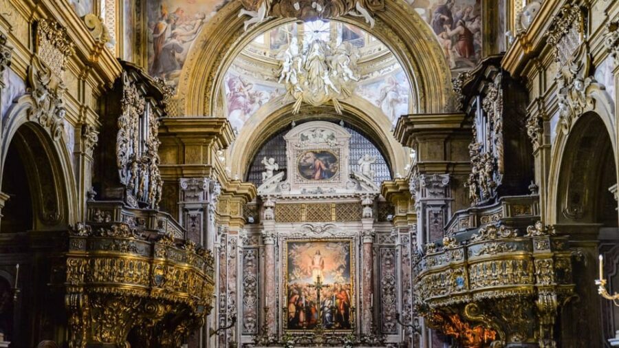 Naples: tour of Spaccanapoli and visit to San Gennaro Chapel - Discovering Spaccanapoli