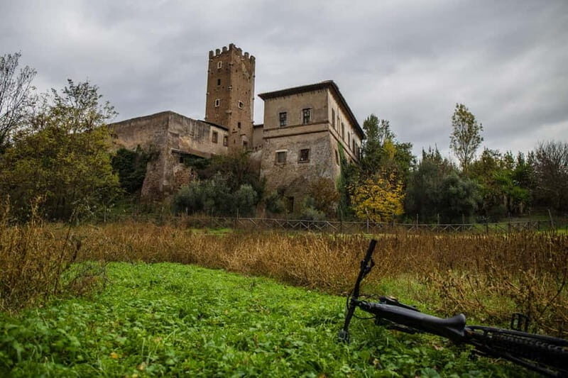 Nomentano Bridge and Garden City: e-biking in the Aniene River Reserve - An Overview of the Experience