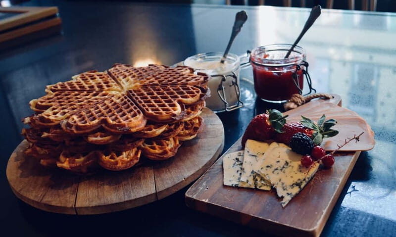 Oslo: Food Tasting and Walking Tour with a Local - What to Expect from the Experience