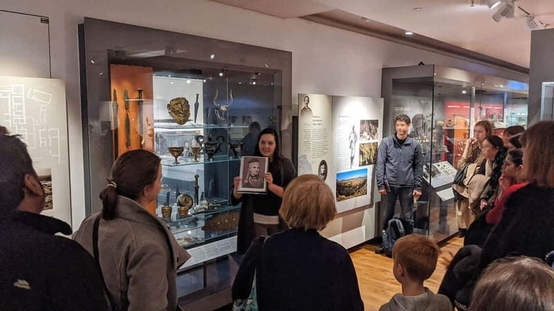 Oxford: Ashmolean Museum Tour - by Uncomfortable Oxford - Who Will Appreciate This Tour?