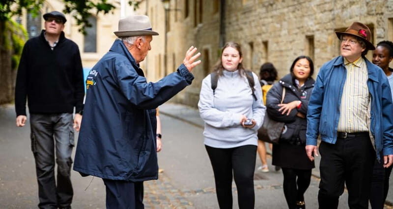 Oxford: Town & Gown Walking Tour - The Iconic Landmarks: Bodleian Library & Radcliffe Camera