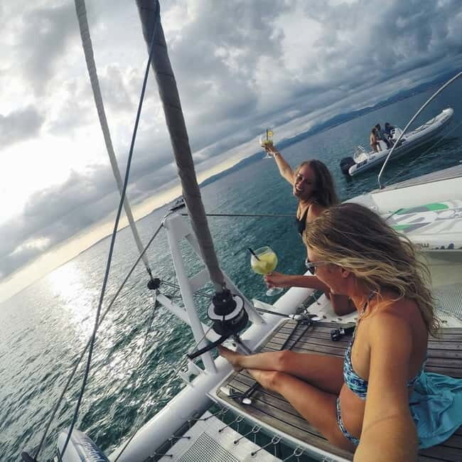 Palma de Mallorca: Deluxe Catamaran Sailing Tour with Meal - The itinerary: stops, swimming, and sights