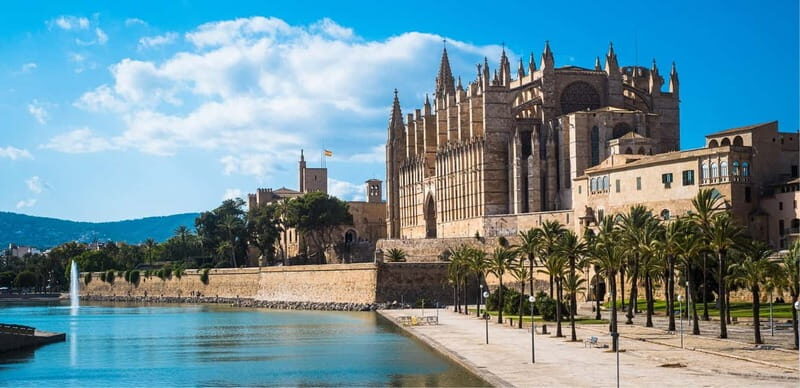 Palma de Mallorca: Small-Group Tour & Fast-Track Cathedral - Why Choose This Tour?
