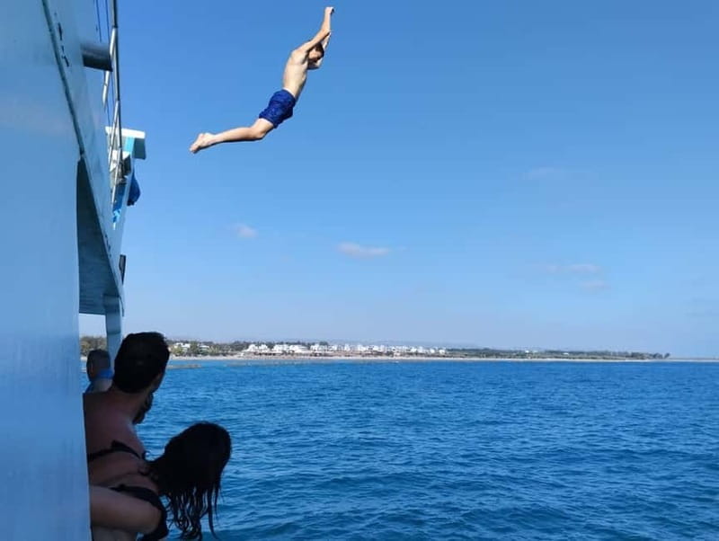 Paphos: Glass Bottom Boat Trip with Swimming or Snorkeling - Final Thoughts