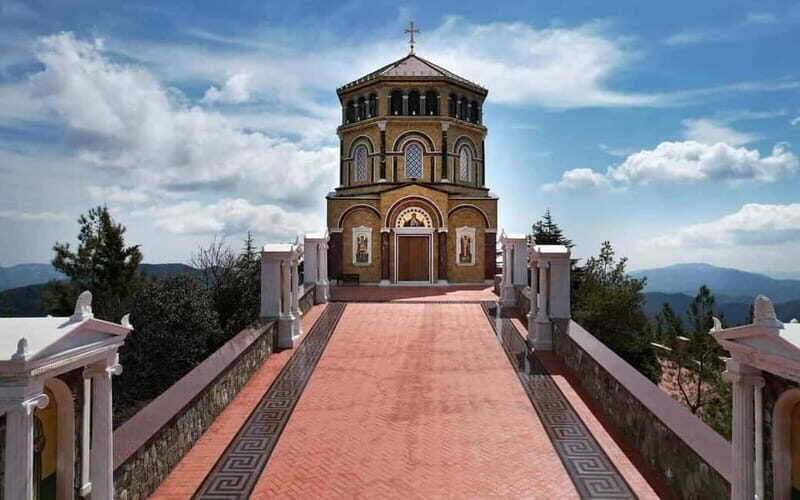 PAPHOS: Troodos Mountains "Monasteries & Villages" by coach - Practical Details and Tips