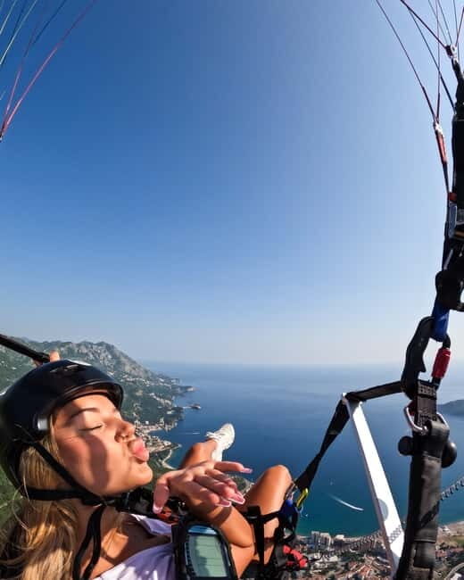 Paragliding Experience in Budva with Certified Pilot - The Human Element: Guides and Safety