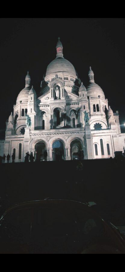 Paris : Pink Tour by Night with Champagne - An In-Depth Look at the Pink Tour by Night with Champagne
