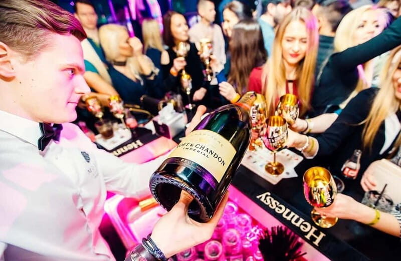 Party Bus & Dancer for 3 hours in Vilnius - Why This Tour Is a Good Fit