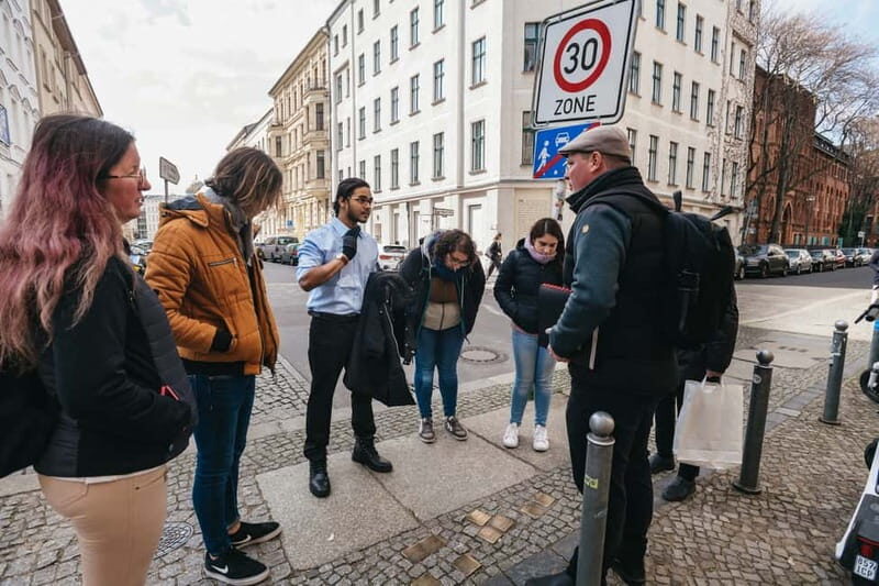 Path of Resistance: Berlins Hidden Holocaust Stories - The Experience in Detail