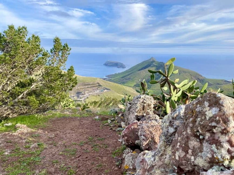 Pico Castelo & Pico Facho Vereda: Walk with Spectacular View - What Makes This Experience Unique