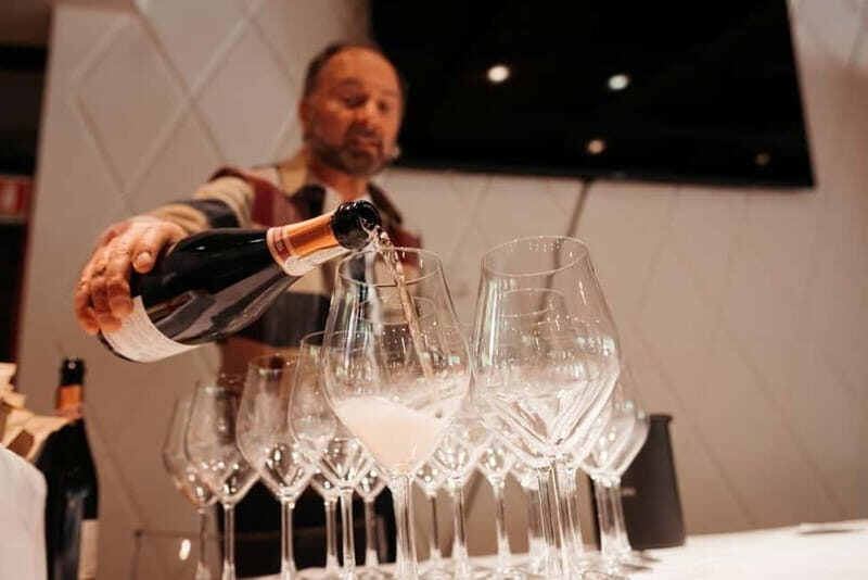 Piedmont Private Wine Tour with Photography. Lunch inclusive - Discovering the Charm of Piedmont