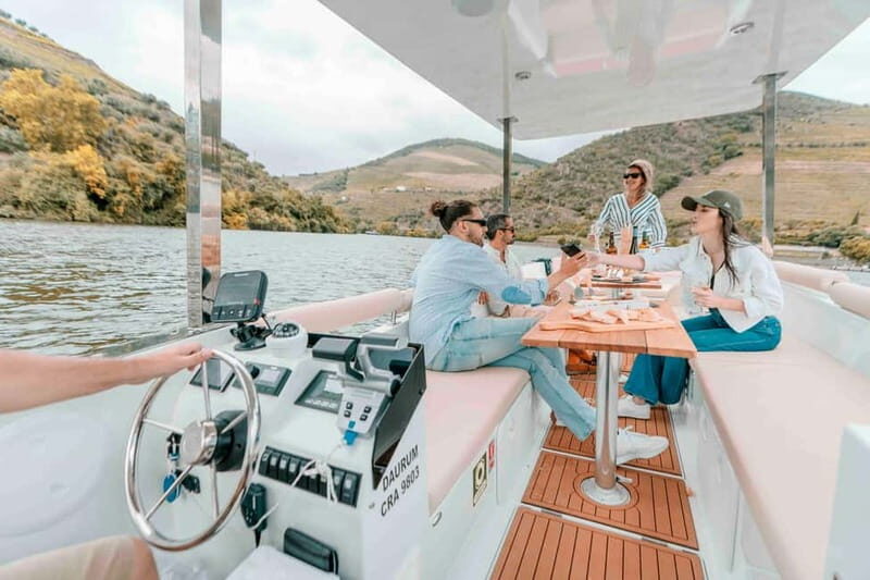 Pinhão: Private Electric Boat Tour 2h| Wine Tasting Included - Practical Details and Tips