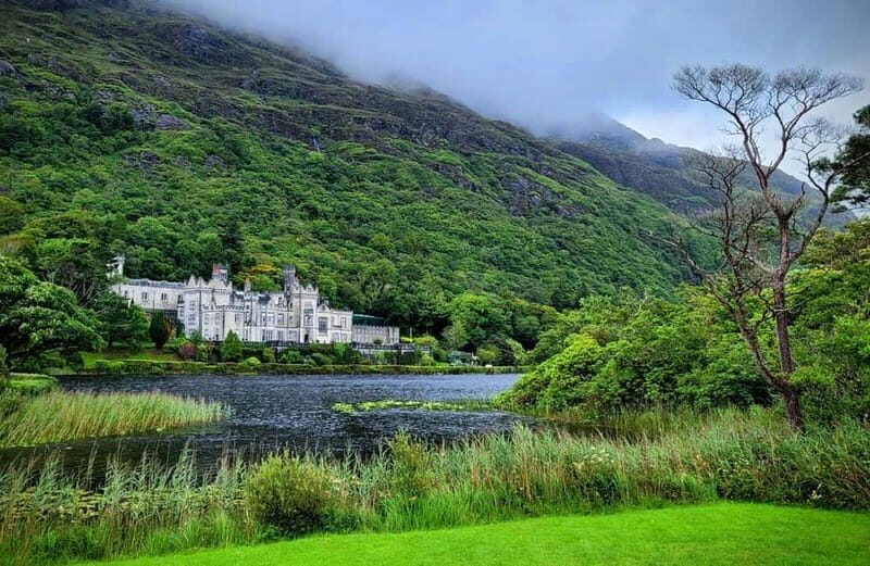 Pollacappul: Best of Connemara Kylemore Abbey & Gardens Tour - The Itinerary in Detail
