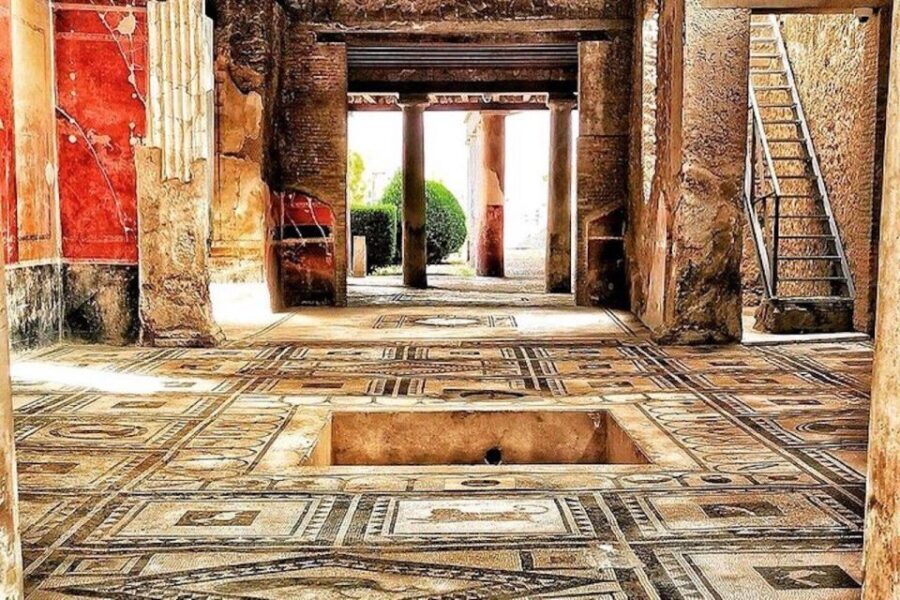 Pompeii in 2h and 30mnt: walk with local guide - The Experience in Detail