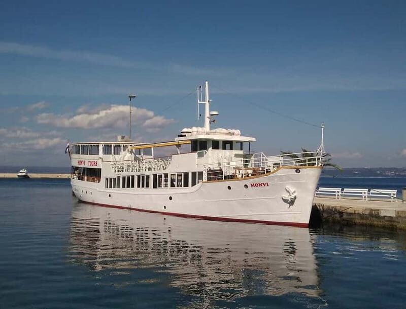 Pore: Sunset Dolphin Safari Cruise with Drinks - Who Will Love This Tour?