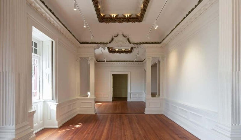 Porto: Casa São Roque and Trindade Experience Ticket - Who Will Love This Experience?  