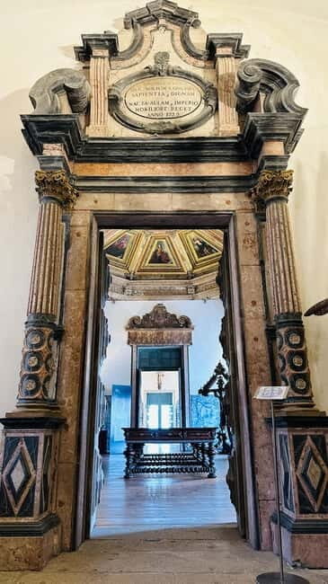 Porto Cathedral Guided Tour with Entrance Tickets - Exploring the Heart of Porto: What You Can Expect