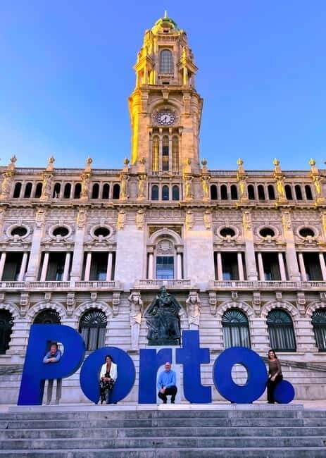 Porto: Fado Show with Dinner and City Tour by Night - Exploring Porto by Night: Setting the Scene  