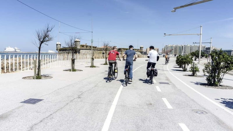 Porto Private E-Bike Tour: Douro River, Parks & Beaches - Authenticity and Value Based on Reviews