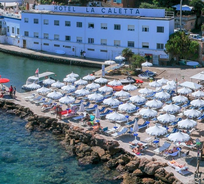 Porto Santo Stefano: La Caletta beach club - Cocktails under the umbrella - Pricing and Value