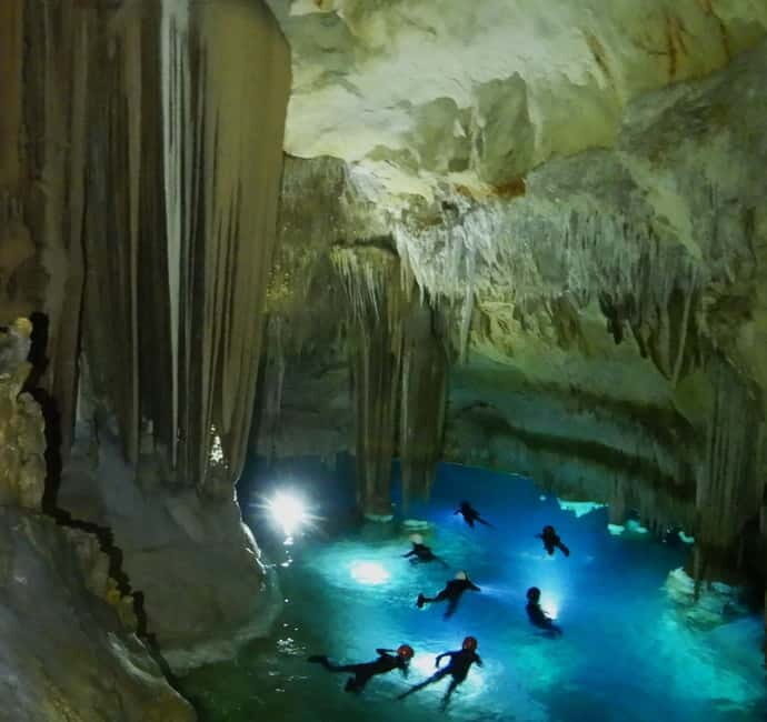 Portocolom: Snorkeling tour Sea Cave "Pirate Cave" Mallorca - What to Expect: A Breakdown of the Itinerary