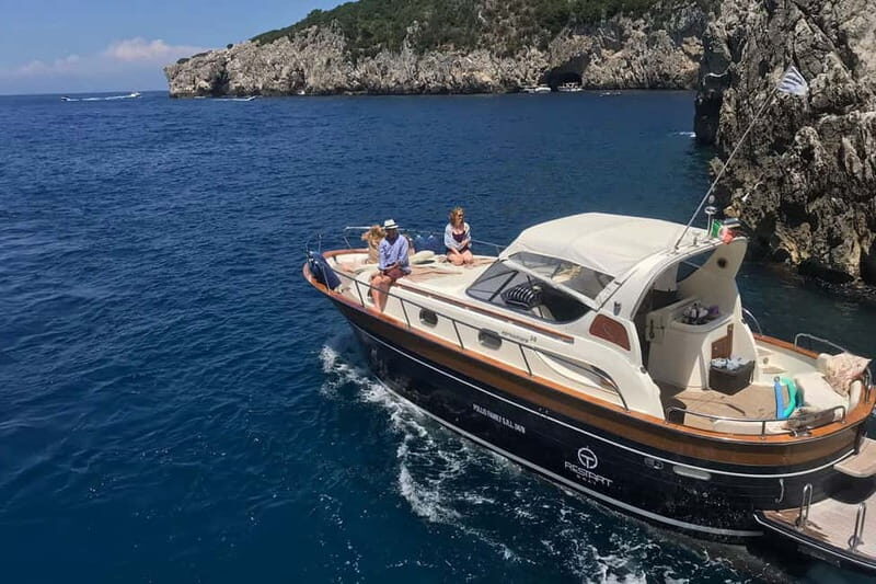 Positano: Amalfi Coast & Emerald Grotto Private Boat Tour - What Makes This Tour Stand Out?