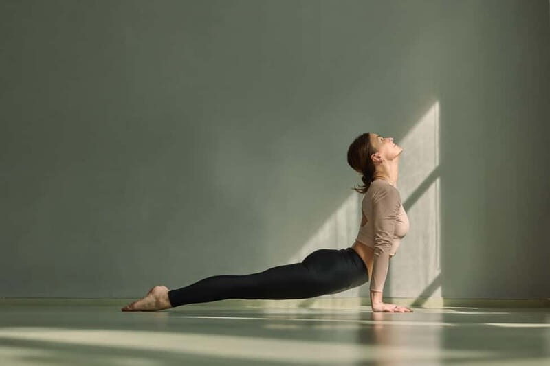 Prague: Private Yoga Session with Advanced Instructor - An In-Depth Look at the Experience