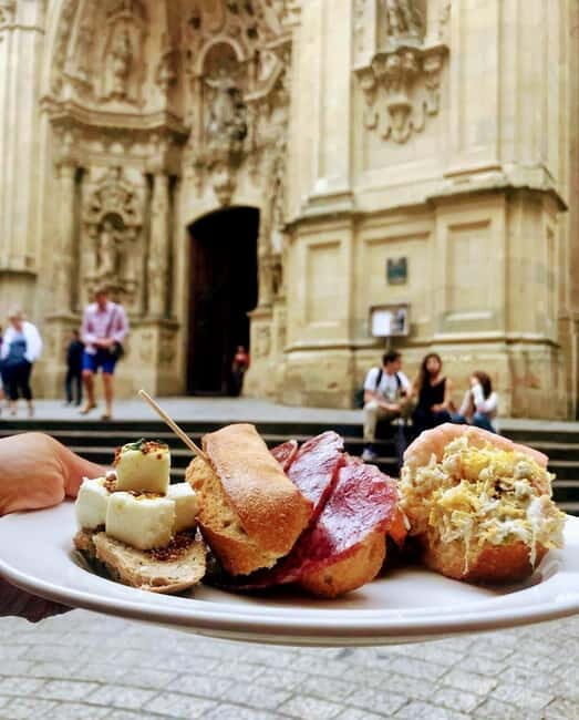 Premium Evening Pintxos Tour in San Sebastians Old Town - The Value of a Guided Pintxos Tour