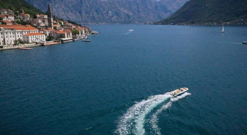 Private 3-hour Speedboat Our Lady of the Rock & Blue Cave - Who Should Consider This Tour?