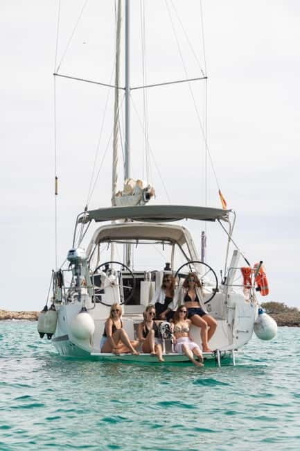Private and exclusive sailboat in the Bay of Palma and surroundings - Who Will Love This Tour?