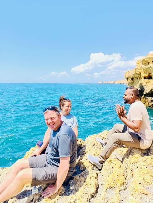 Private guided tour to Algarve,Benagil cave from Lisbon - An In-Depth Review of the Algarve Private Day Tour