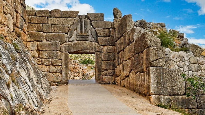 Private luxury tour of Mycenae, Nafplio, Epidaurus and Canal - The Experience of the Drive and Comfort