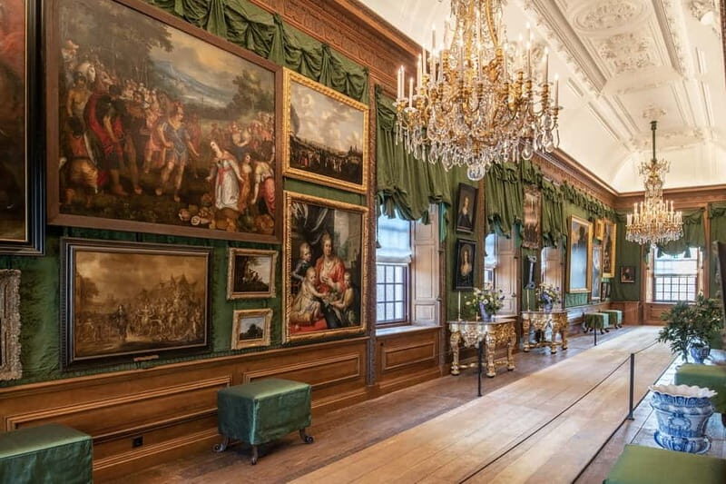 Private Royal Tour : Paleis Het Loo and Muiderslot castle - An In-Depth Look at the Tour Experience
