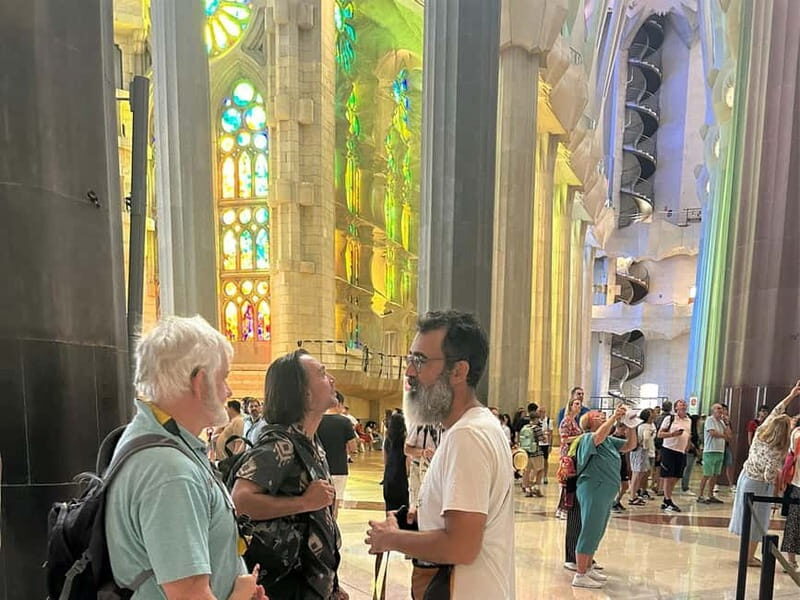 Private Tour in Barcelona Sagrada Familia with Tickets - The Itinerary in Detail